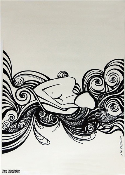 Кучерява жінка De Nogga