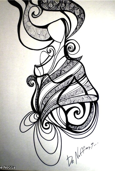 Кучерява жінка De Nogga